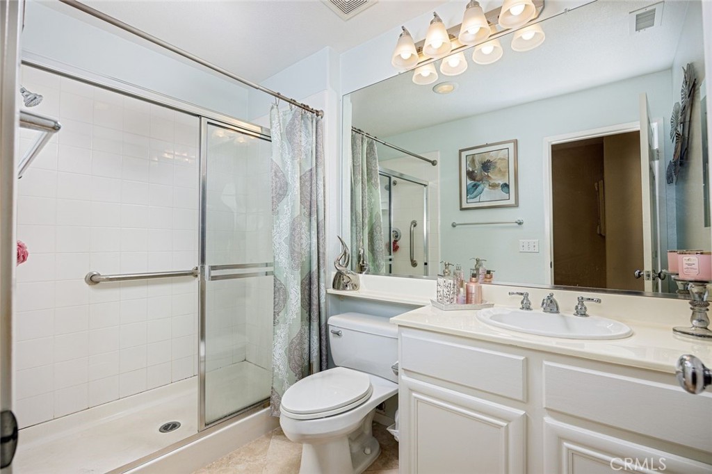 MLS #OC25258202 image #13