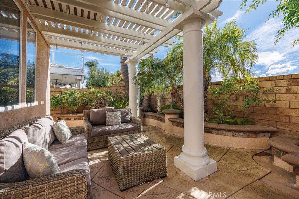 MLS #OC25258202 image #19