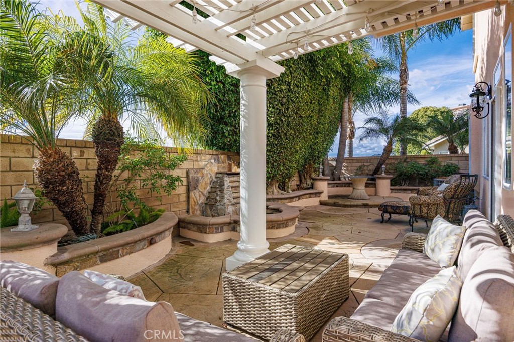 MLS #OC25258202 image #21