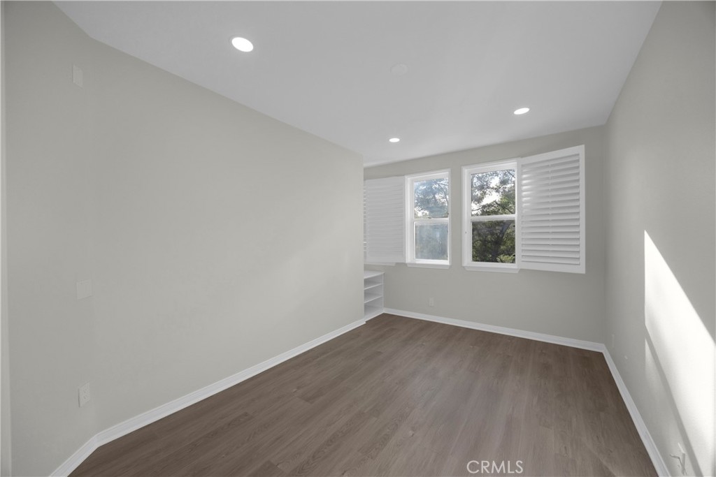 MLS #OC25258217 image #29