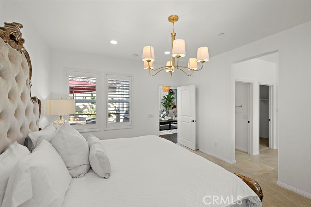 MLS #OC25258232 image #16