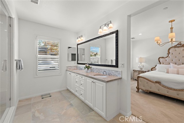 MLS #OC25258232 image #19