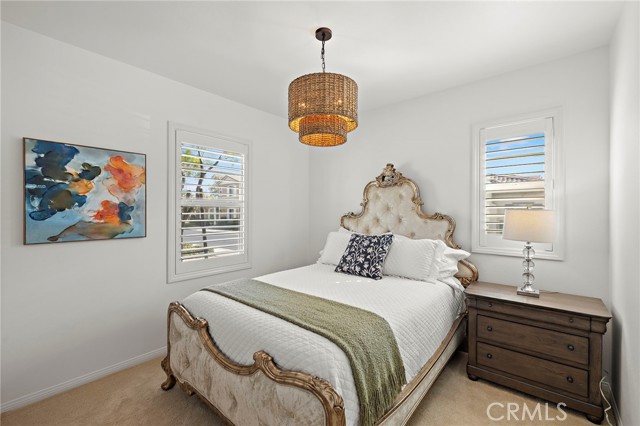 MLS #OC25258232 image #24