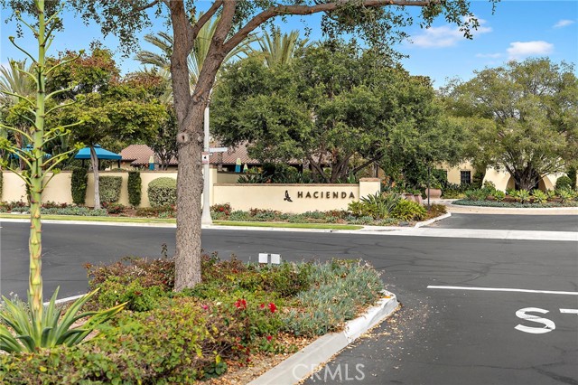 MLS #OC25258232 image #36