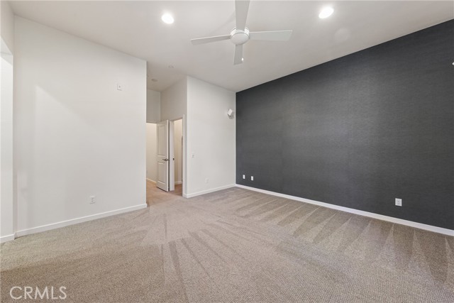 MLS #OC25258294 image #10