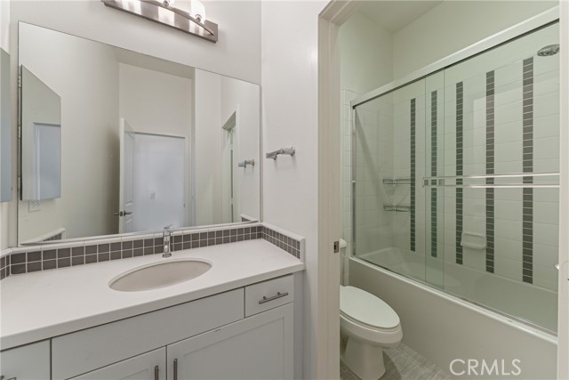 MLS #OC25258294 image #13