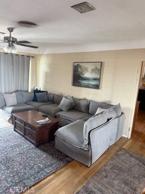 MLS #OC25258300 image #6