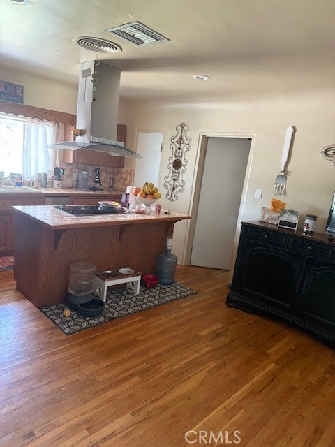 MLS #OC25258300 image #8