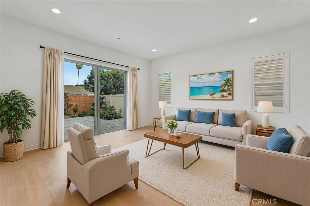 MLS #OC25258424 image #15