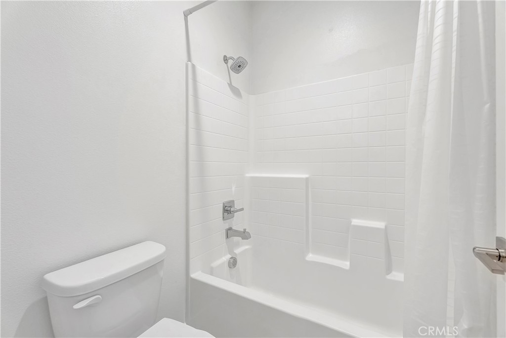 MLS #OC25258424 image #40