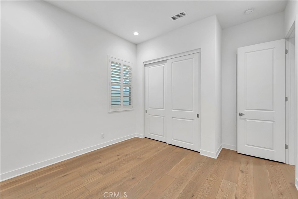 MLS #OC25258424 image #43