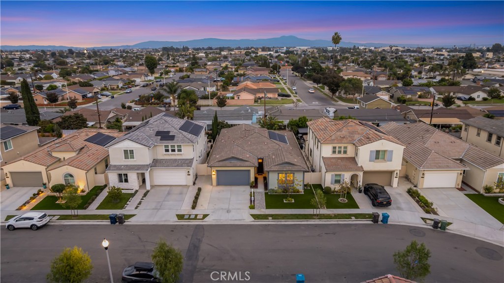 MLS #OC25258424 image #57