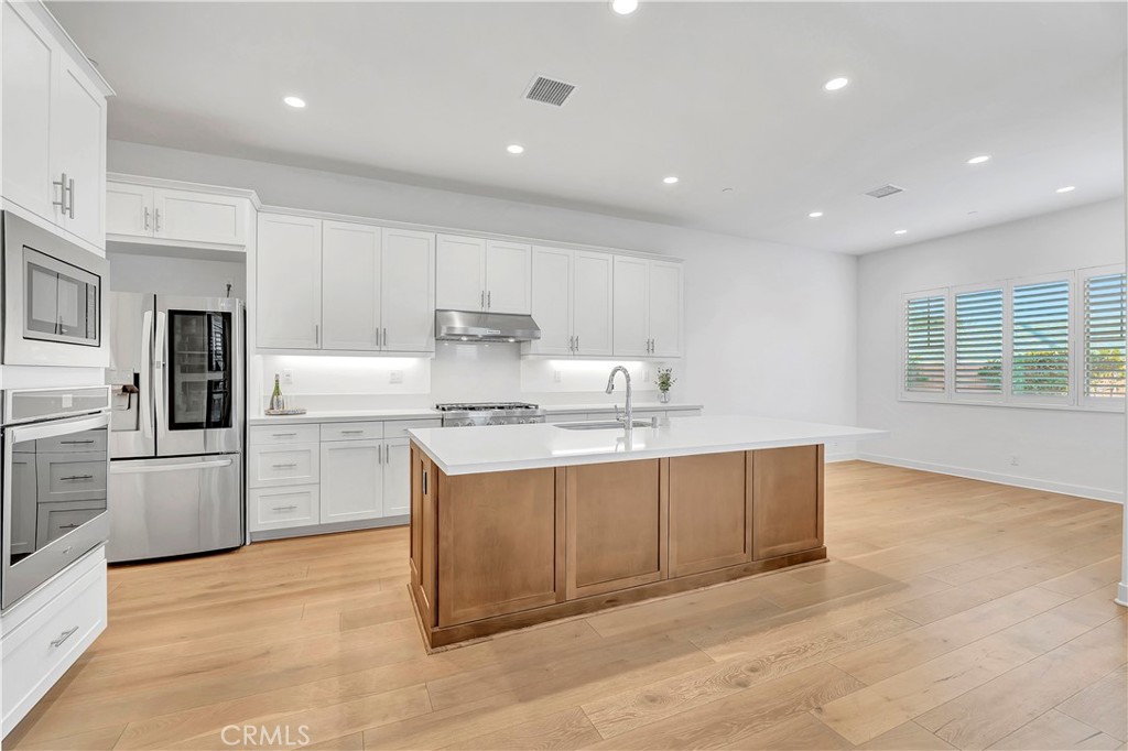 MLS #OC25258424 image #6