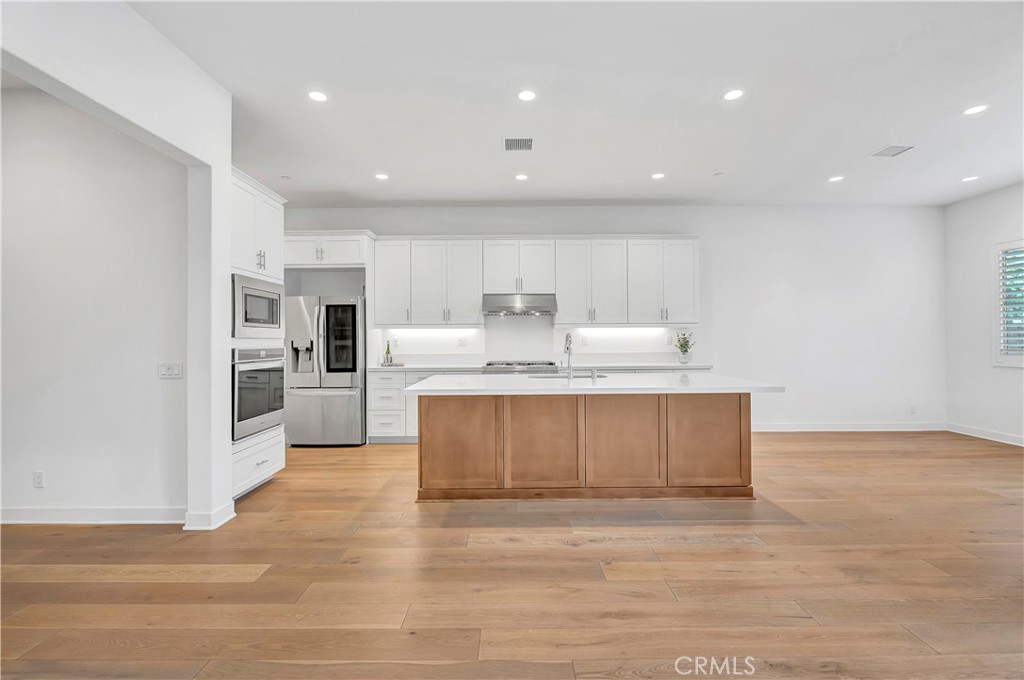 MLS #OC25258424 image #7