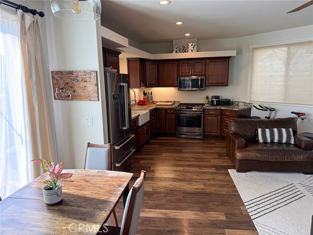 MLS #OC25258449 image #2