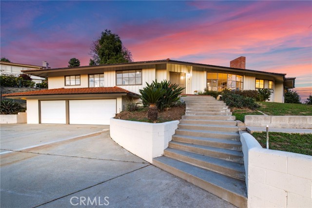 MLS #OC25258466 image #0