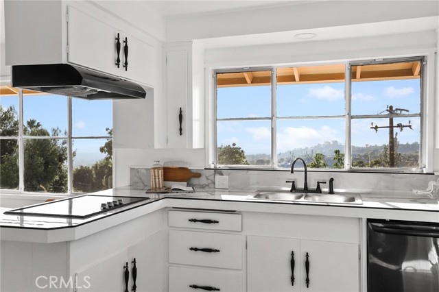 MLS #OC25258466 image #13