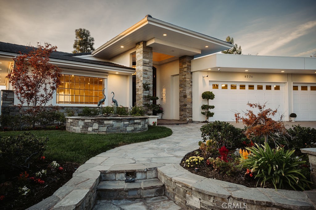 MLS #OC25258468 image #2