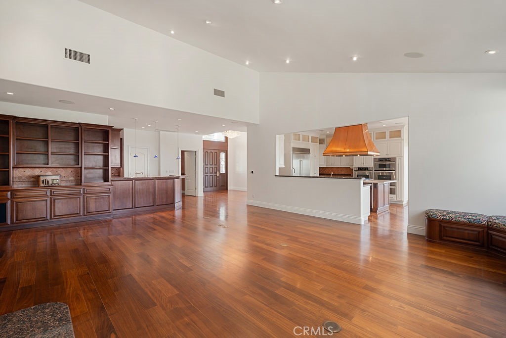 MLS #OC25258468 image #24