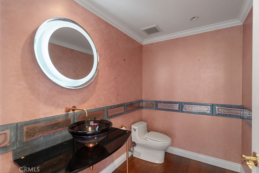 MLS #OC25258468 image #30