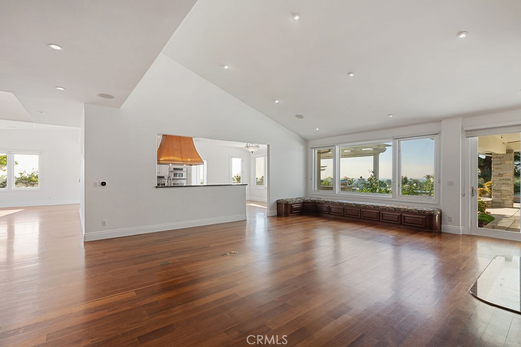 MLS #OC25258468 image #31