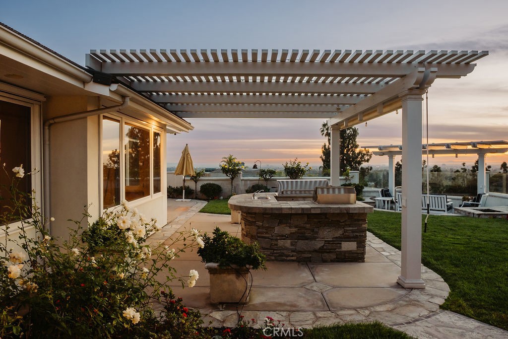 MLS #OC25258468 image #4