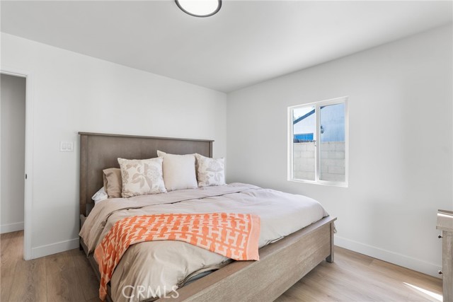 MLS #OC25258483 image #13