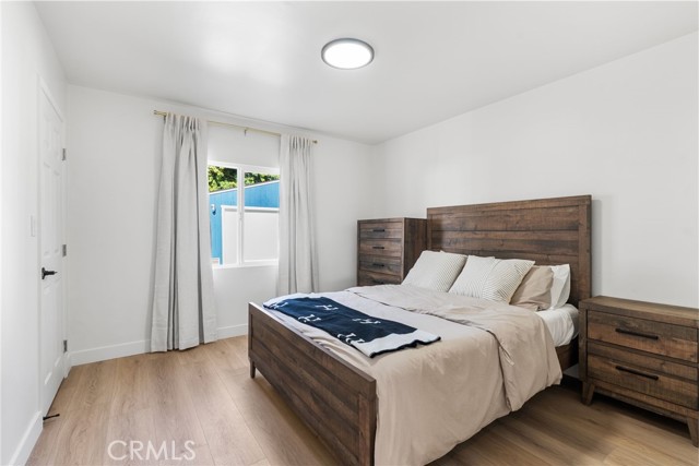 MLS #OC25258483 image #14