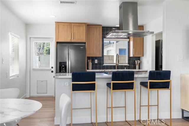 MLS #OC25258483 image #5