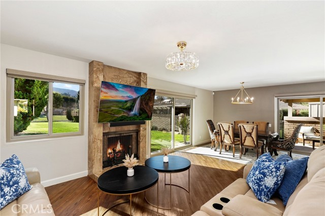 MLS #OC25258504 image #1