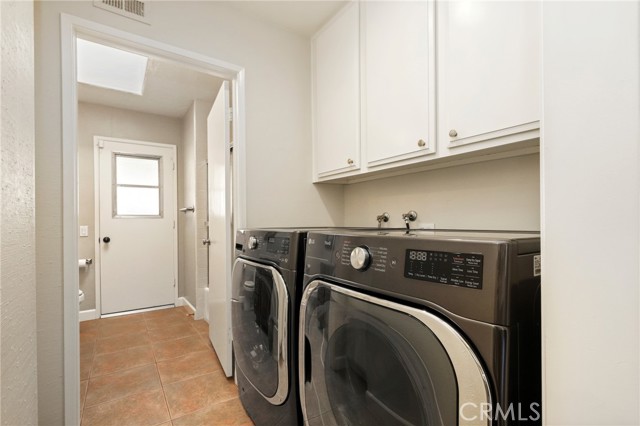 MLS #OC25258504 image #13