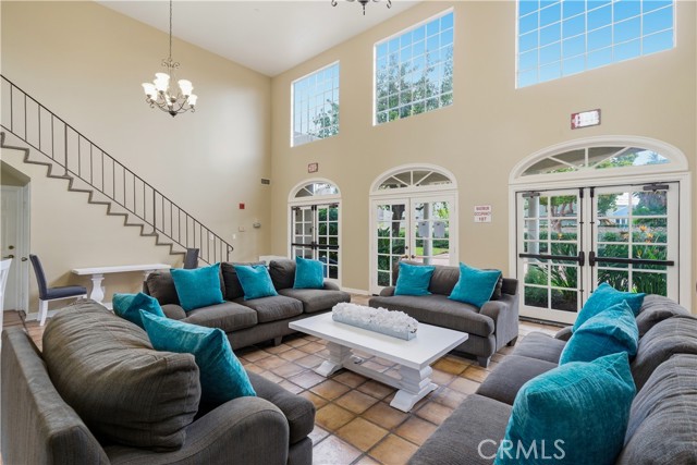 MLS #OC25258591 image #24