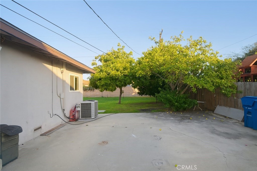 MLS #OC25258593 image #17