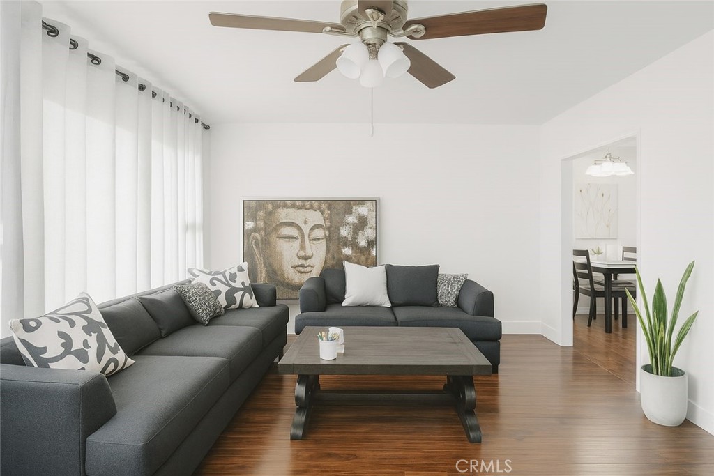 MLS #OC25258593 image #2