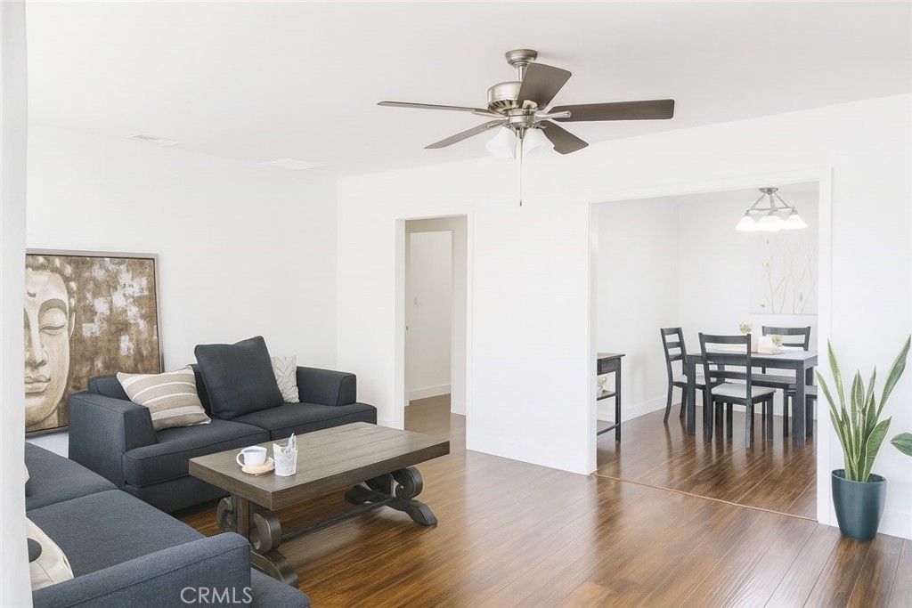 MLS #OC25258593 image #4