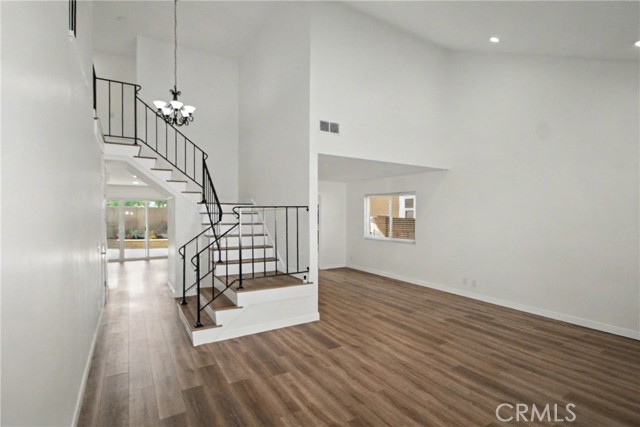 MLS #OC25258618 image #16