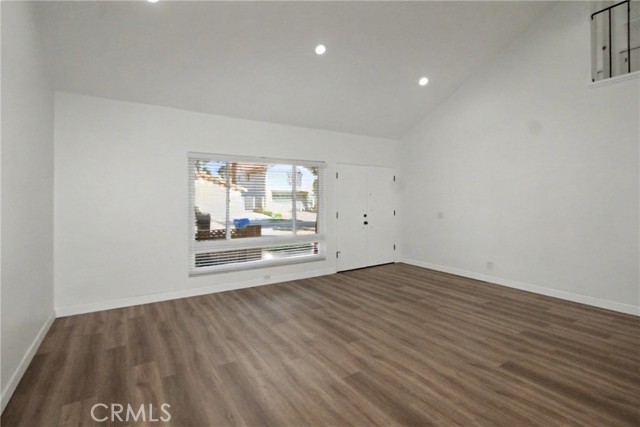 MLS #OC25258618 image #17