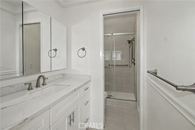 MLS #OC25258618 image #24