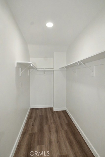 MLS #OC25258618 image #25