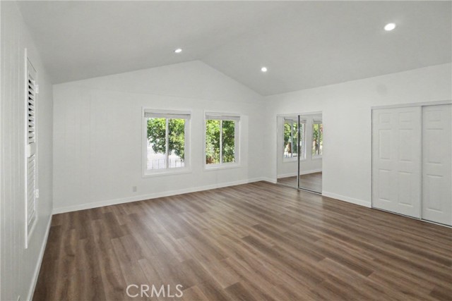 MLS #OC25258618 image #29