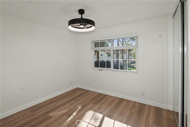 MLS #OC25258618 image #33