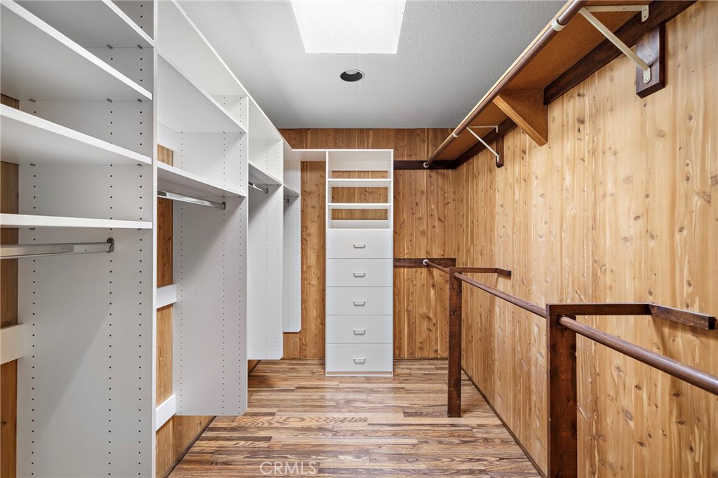 MLS #OC25258635 image #29