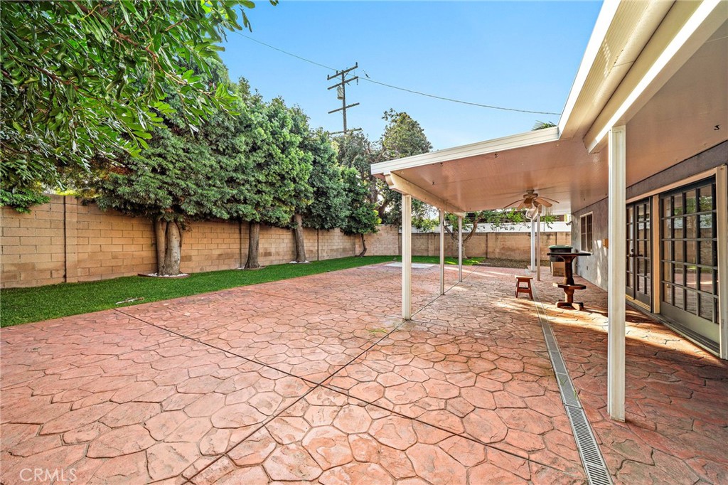 MLS #OC25258635 image #42