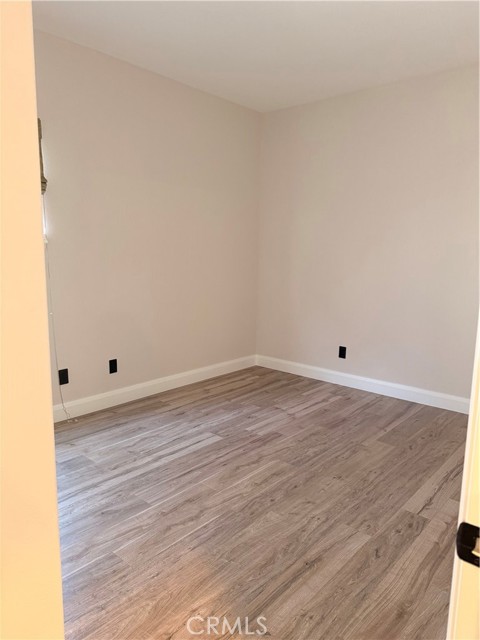 MLS #OC25258651 image #32