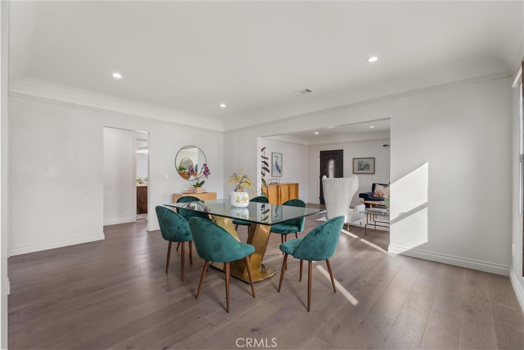 MLS #OC25258695 image #8