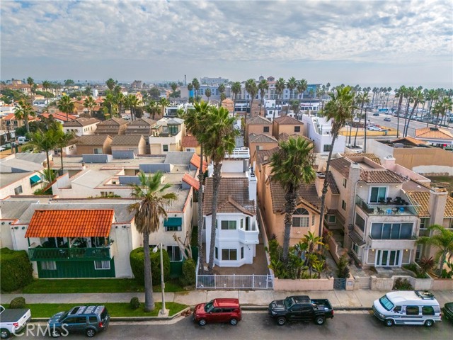 MLS #OC25258721 image #38