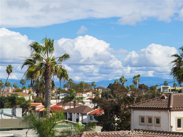 MLS #OC25258721 image #41