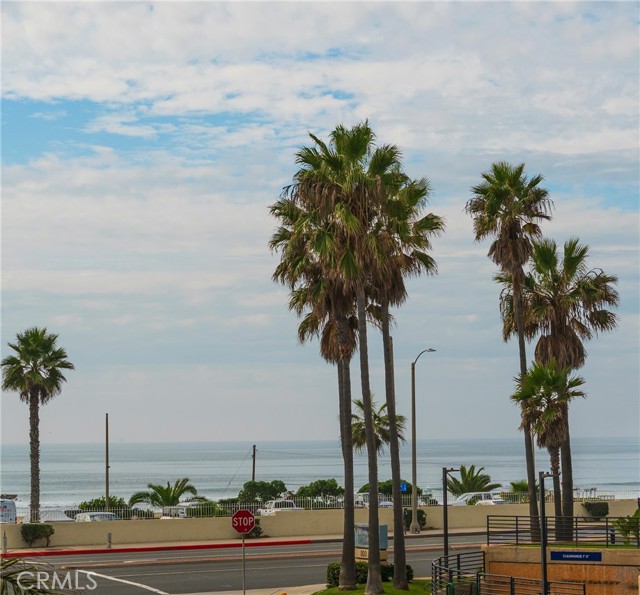 MLS #OC25258721 image #43