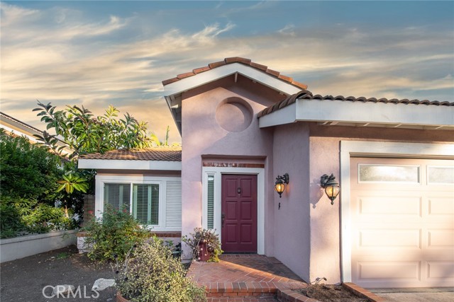 MLS #OC25258758 image #2