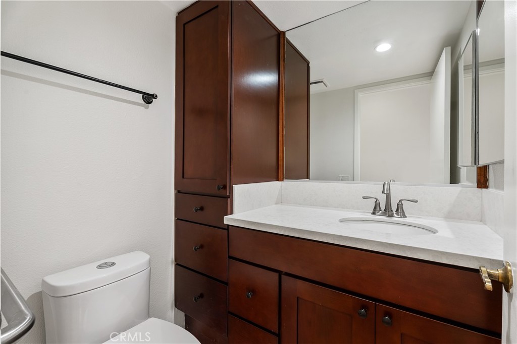 MLS #OC25258774 image #19